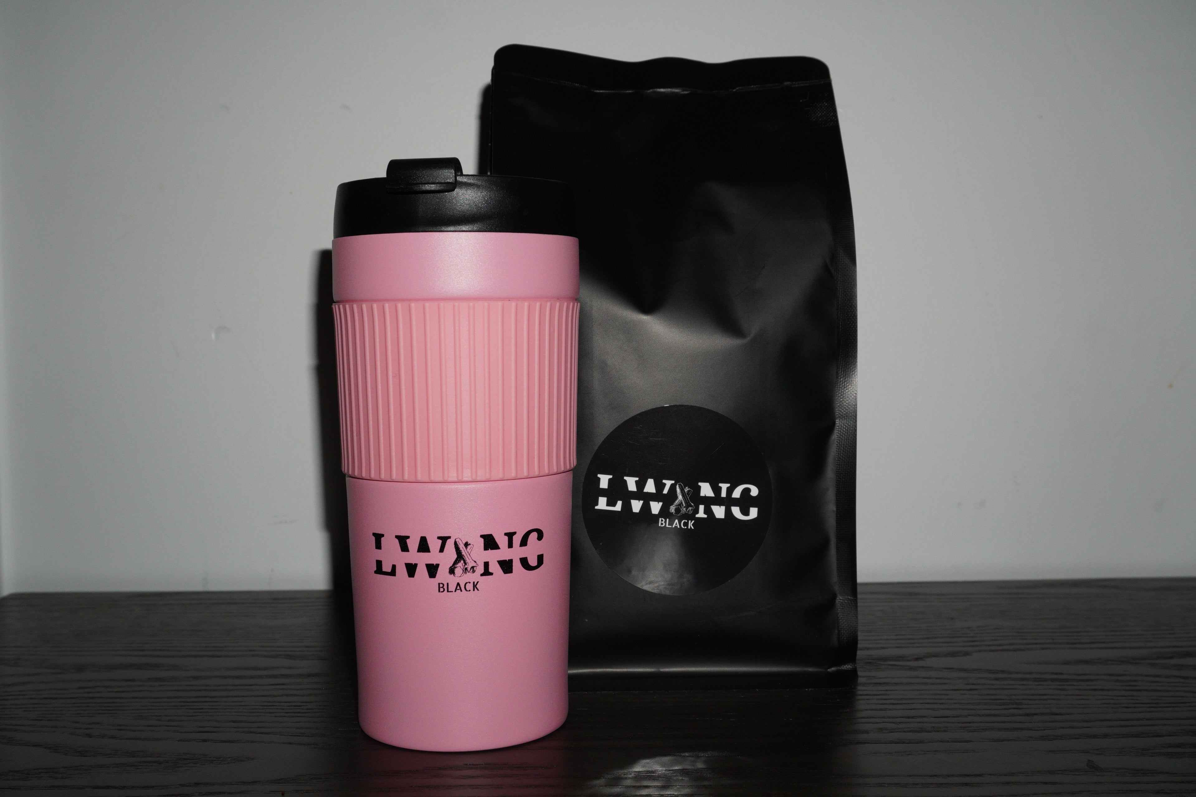 500g Lwang Black Coffee + French Press (Choose Your Colour)